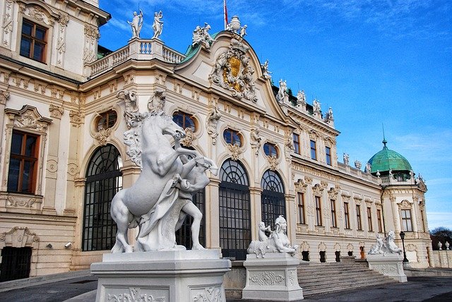 ViennaBelvedere.jpg