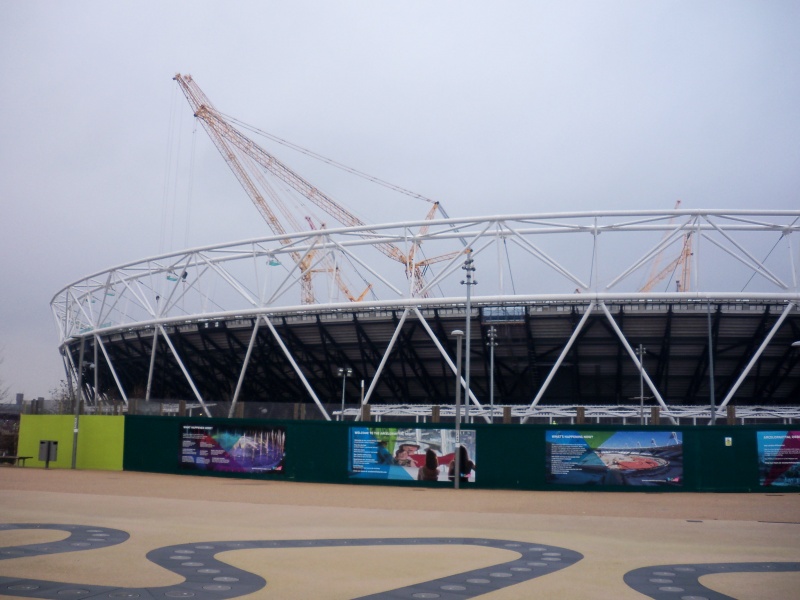 File:London 2012 olympic stadium (2).JPG