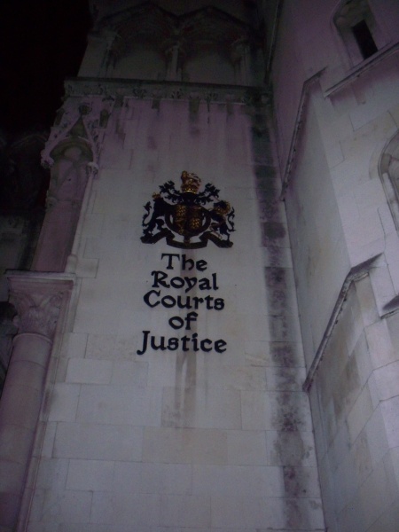 File:Royal court of justice.JPG
