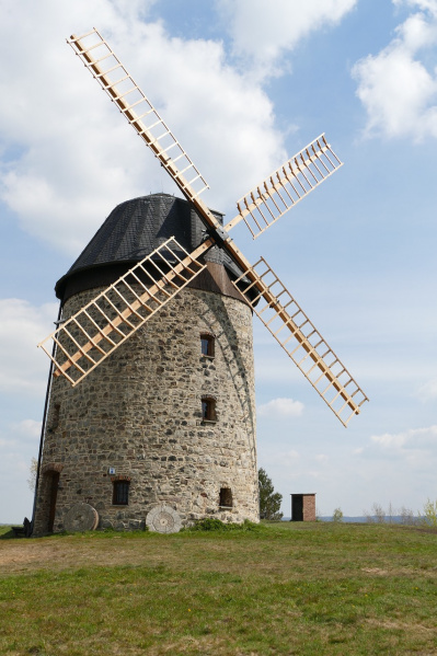 File:Trad windmill-pixabay.jpg