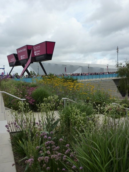 File:London 2012 Olympic park landscape image 2.JPG