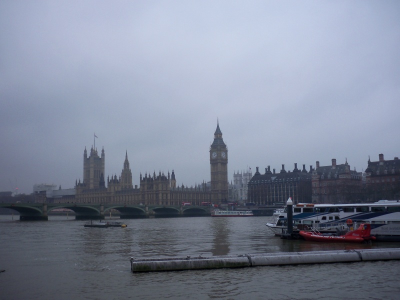 File:Thames and parliament.JPG