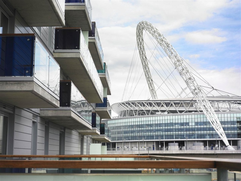File:Rent in Wembley adjacent to Wembley Stadium 2.jpg