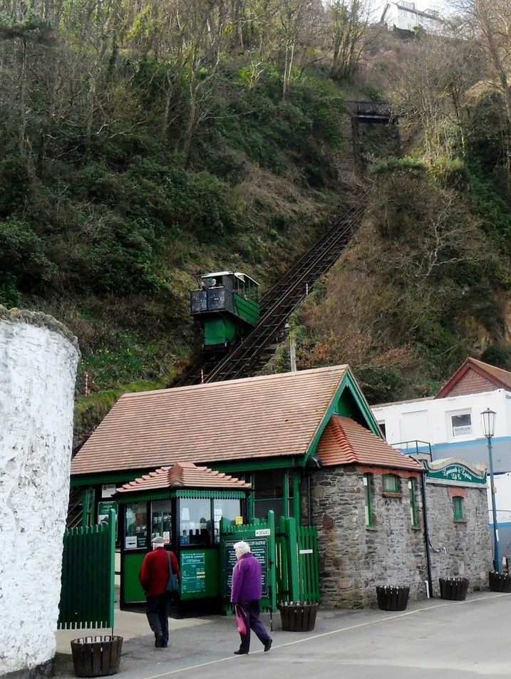 Funicular.LyntonLymouth.jpg