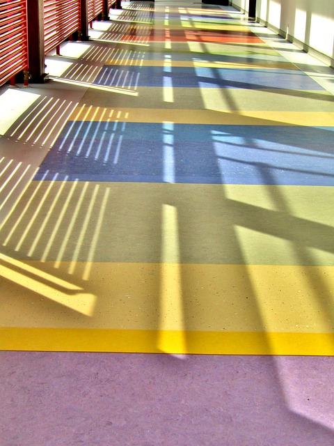 Lino floor-pixabay 640.jpg
