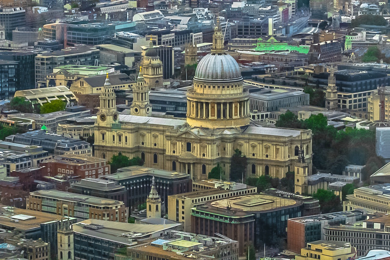 St pauls cathedral pix.jpg