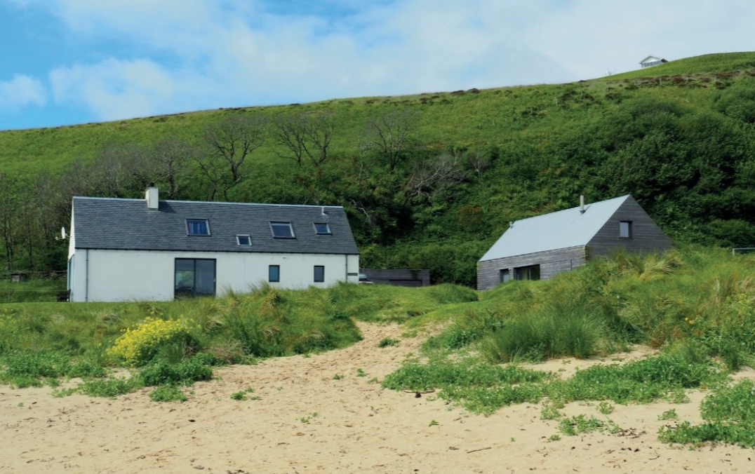 Islay beach cottage.jpg