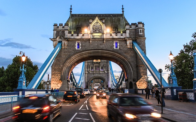 Tower-bridge-980962 640.jpg