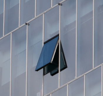 File:BSRIAIAQOpenWindow 350.jpg