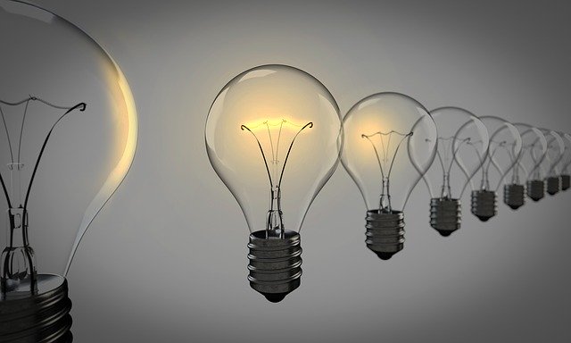 Light-bulbs-1875384 640.jpg