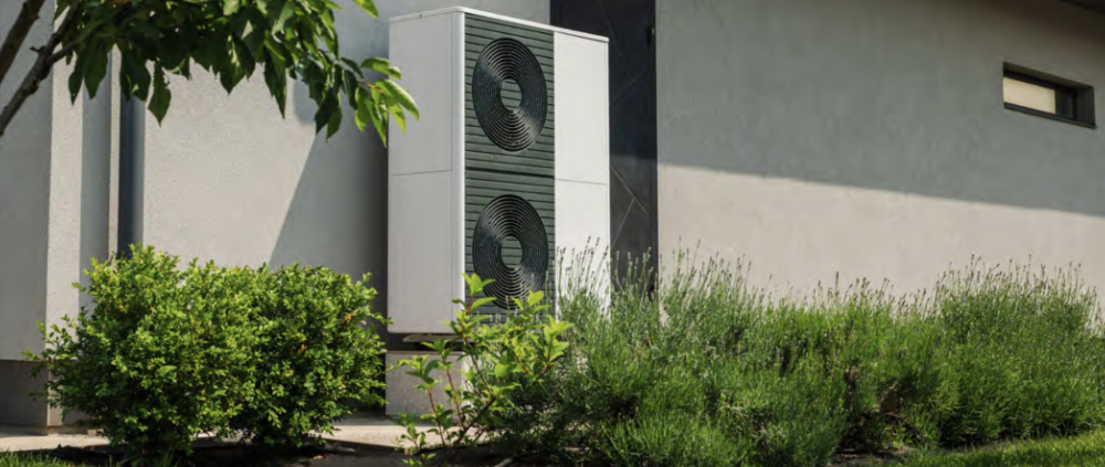 AT Journal heat pump Andy Lea RWC 1000.jpg