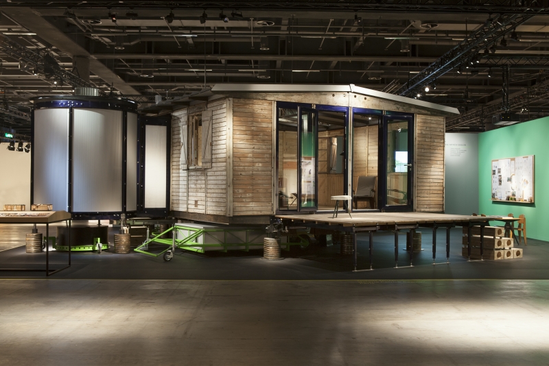 File:Exterior View of Jean Prouve 6x6 Demountable House by RSHP.jpg