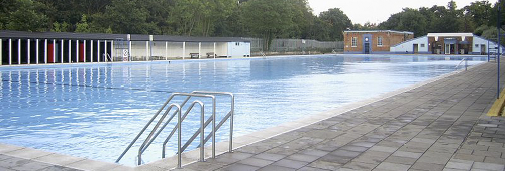 Lido Tooting Bec 20080724 1000.jpg