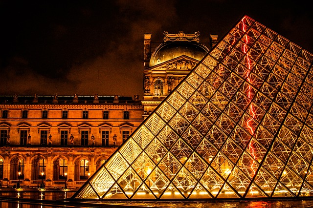 Louvre2.jpg