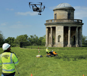 File:DJI Inspire 2 drone 290.jpg