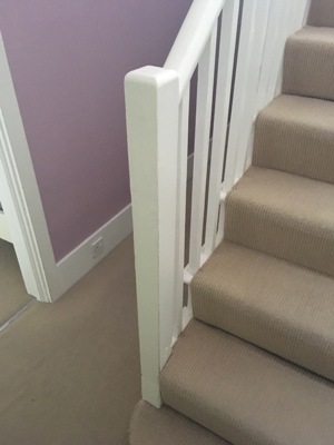 Simple newel post.JPG