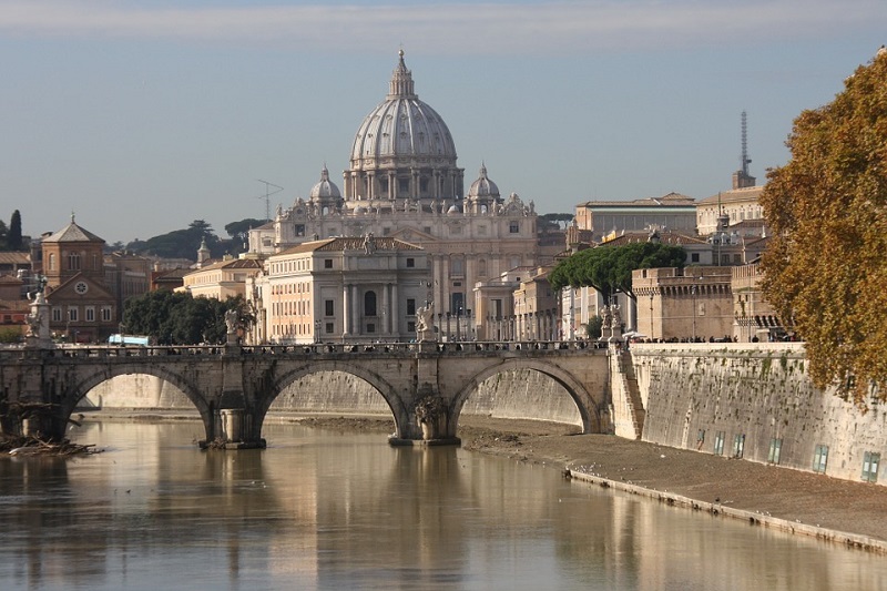 St-peters-basilica1.jpg