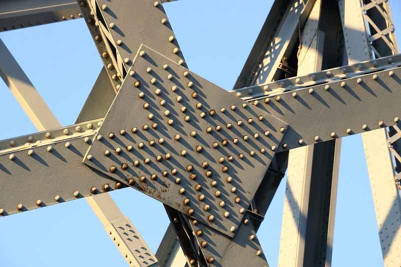 Rivet structural steel infrastructure 800.jpg