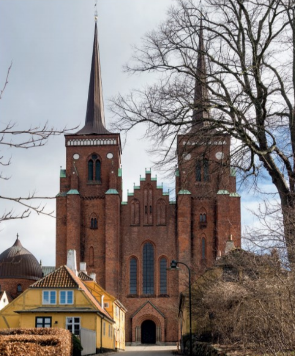 Roskilde Cathedral.png