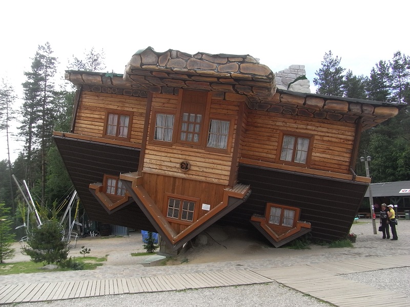 Upsidedownhouse(resized).jpg