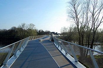 5. Living Bridge Uni Limerick 350.jpg