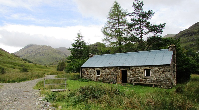 Bothy, Ccorryhully, Scotland.jpg