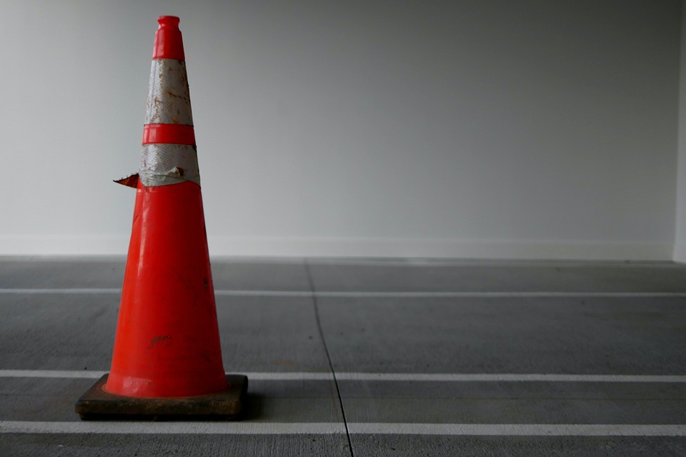 ConstructionSafetyCone.jpg