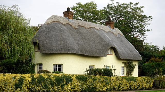 English cottage.jpg