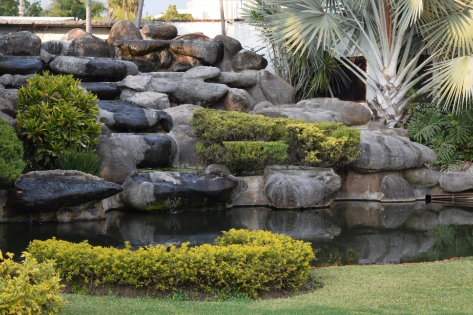 RockGardenPond.jpg