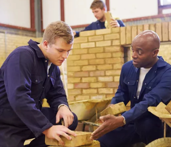 CIOB Students training to be builders 350.jpeg.jpg