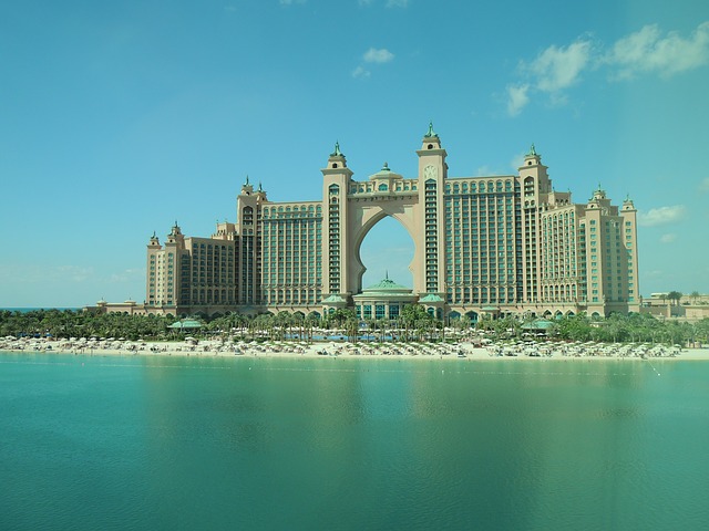 Atlantis, The Palm - Designing Buildings