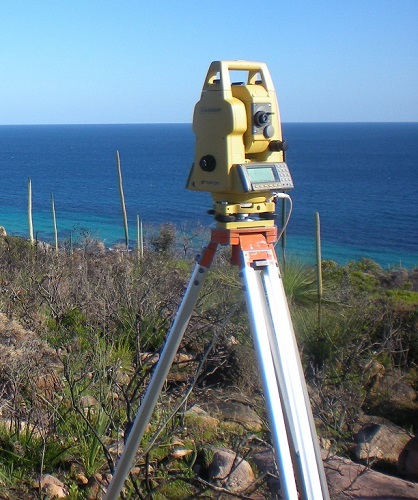 Theodolite.jpg