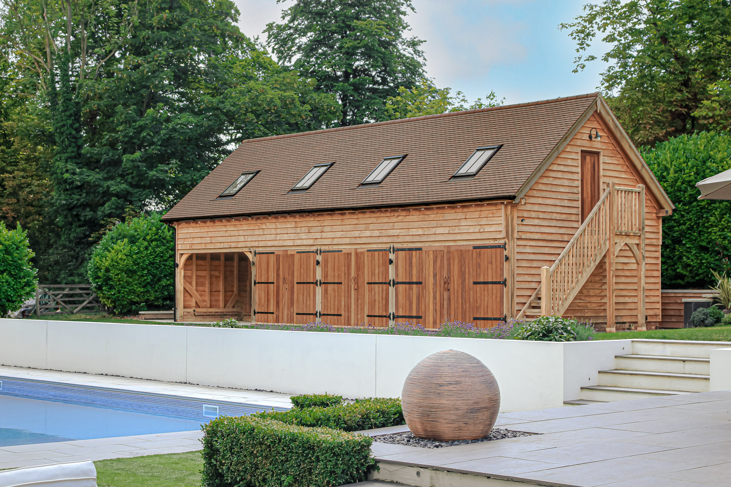 4 Bay Timber Oak Framed Room Above Outbuilding.jpg