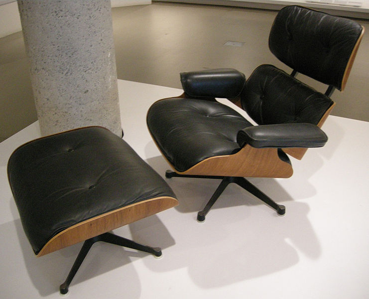 Chair.Eames.jpeg