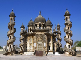 Mahabat-Maqbara270.jpg