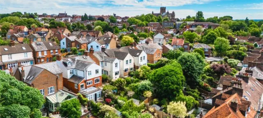 CIOB An aerial photo of St Albans housing 1000.jpg