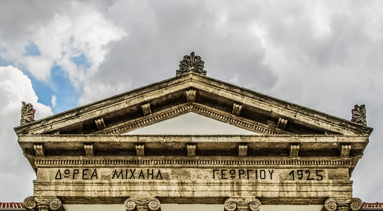 Classical pediment pixabay.jpg