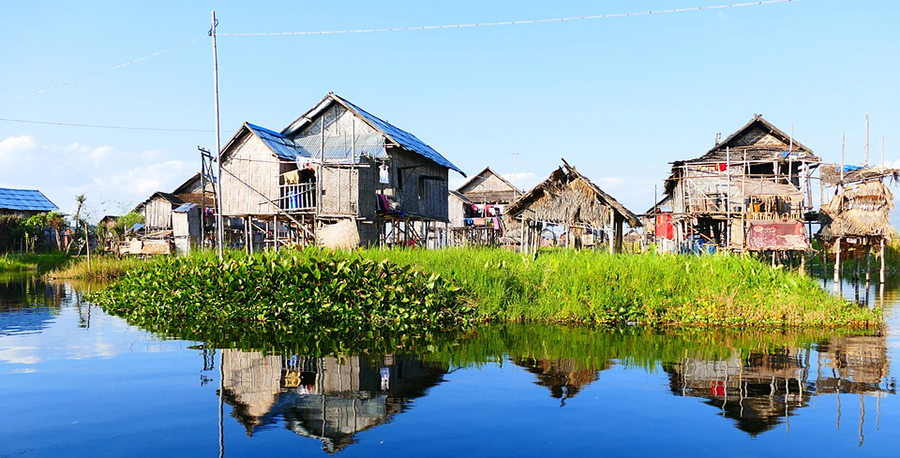 Stilt-Houses.jpg