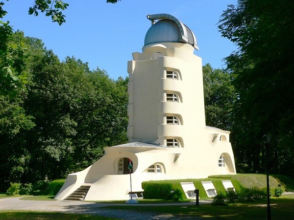 Einsteinturm.jpg