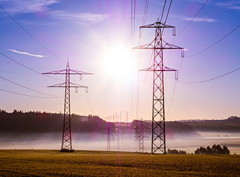 Pylons-503935 350.jpg