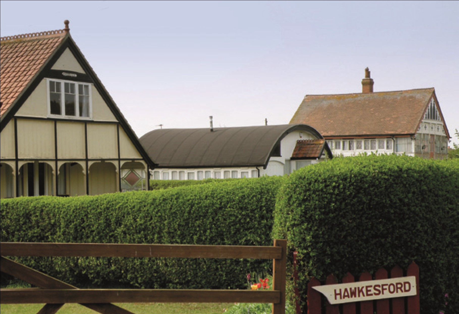 Three houses close to the beach at Sutton on Sea in Lincolnshire.jpg