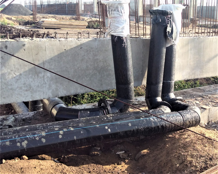 File:New Plasser India Geothermal Pipes.jpg