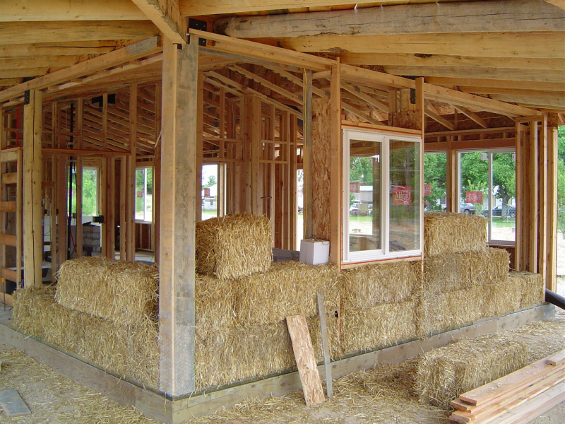 File:Strawbale7.jpg
