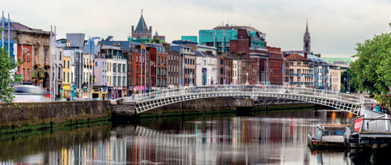File:Hapenny Bridge.png
