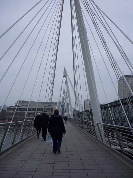File:Hungerford bridge (5).JPG