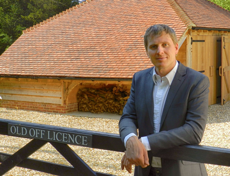 File:Oak Framing Director.jpg