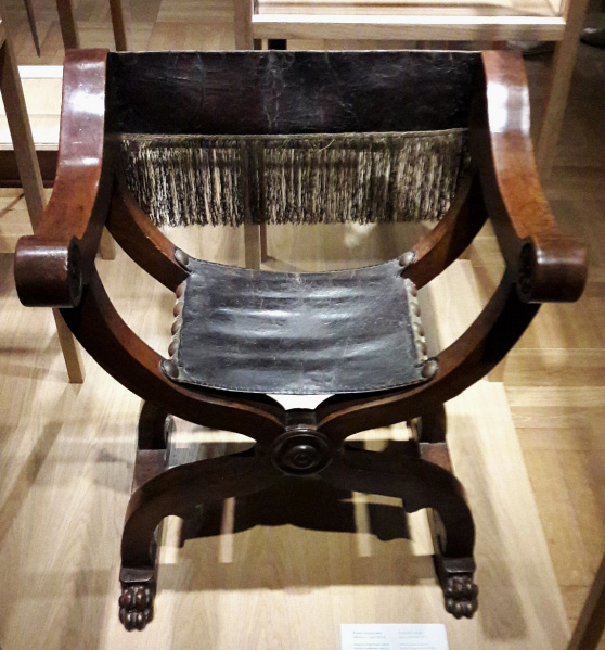 File:Chair.Renaissance.jpg