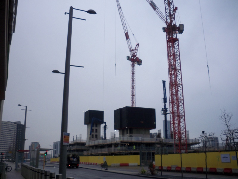 File:Tower cranes (2).JPG