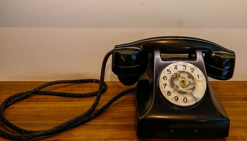 File:OldPhone.jpg