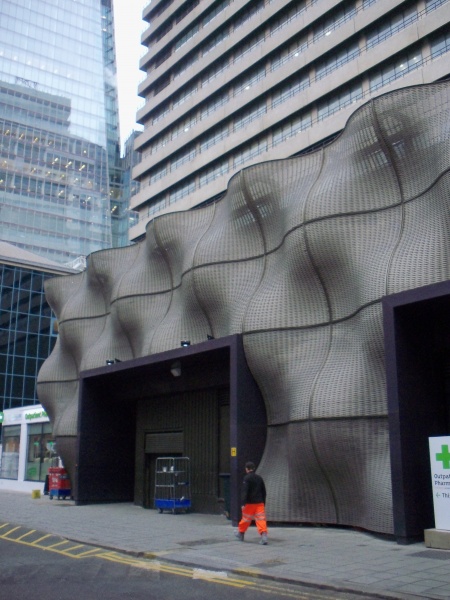 File:Guys hospital.JPG